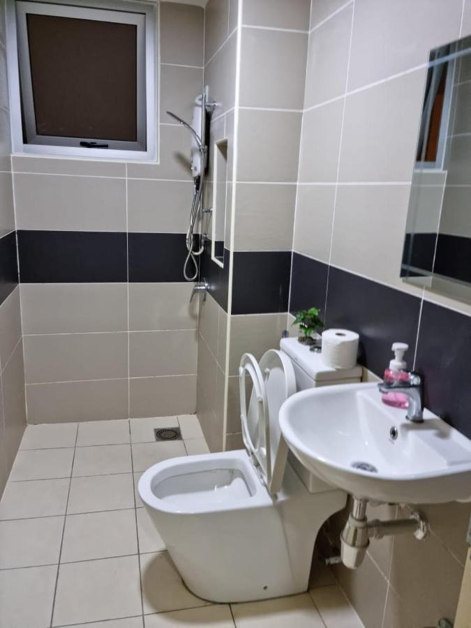 Mlh Premier Suites @ Saville Cheras Bagian luar foto